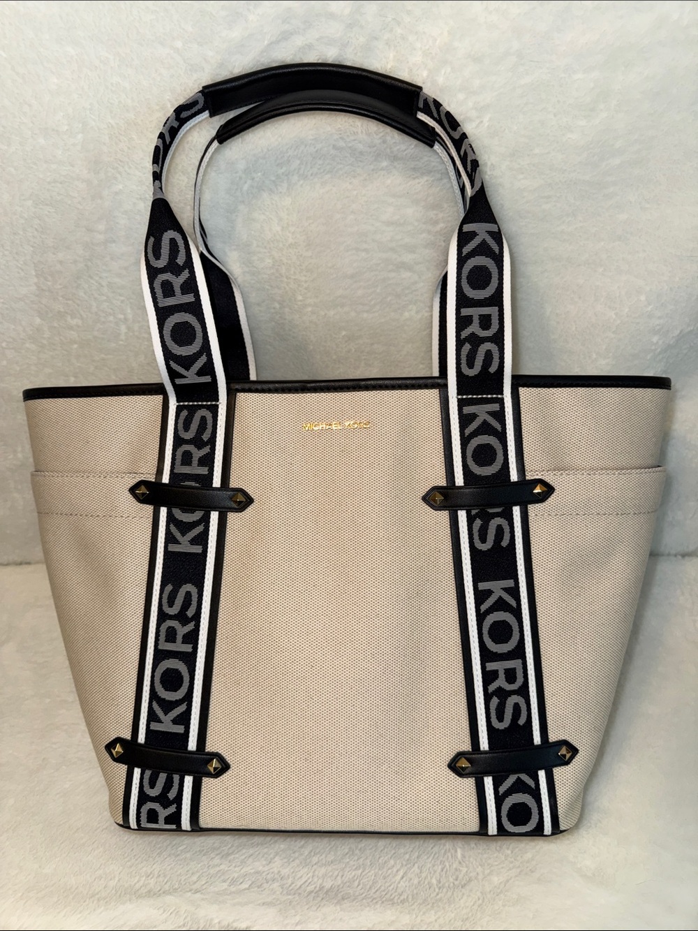 Michael Kors Maeve Large Open Tote